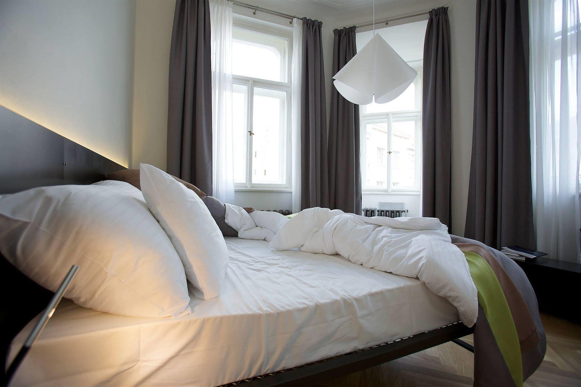 Mooo Downtown Apart otel Prag Dış mekan fotoğraf